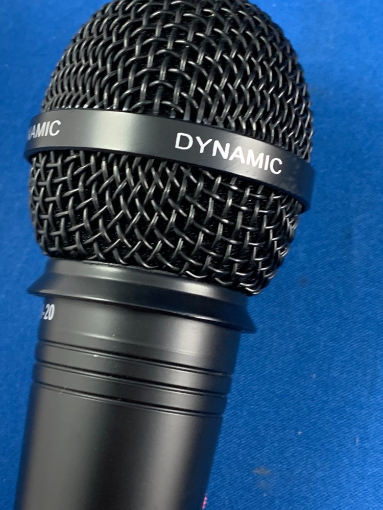 Ashton DM-20 Black Microphone with case