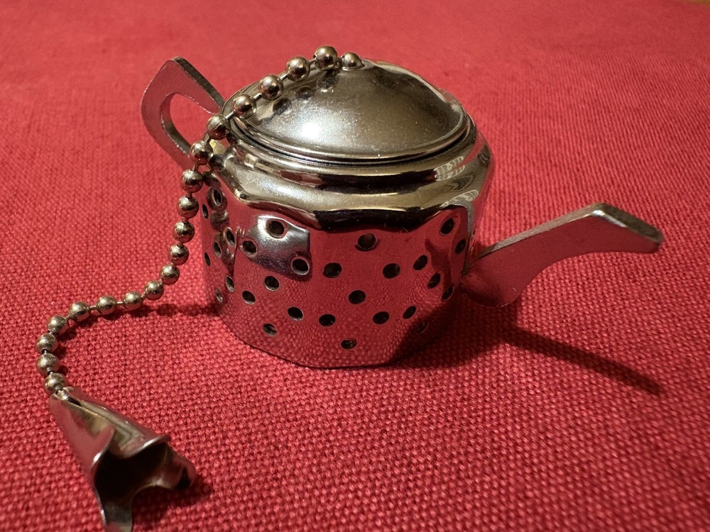 Vintage Novelty Silvertone Tea Infuser Teapot