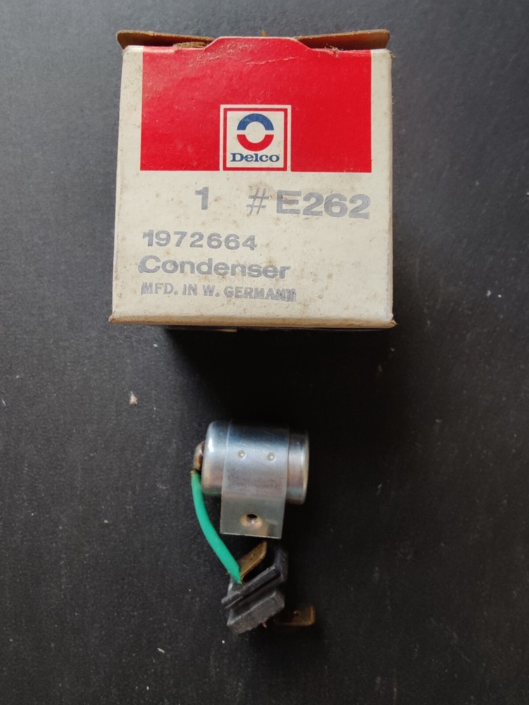 NOS OEM IGNITION CONDENSER DELCO 1972664 E262