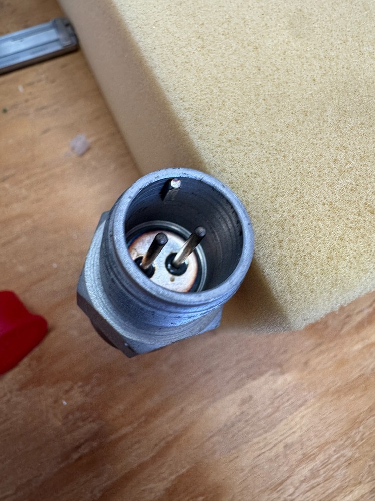 ms28034-1 Oil Temperature Sensor Resistance Bulb
