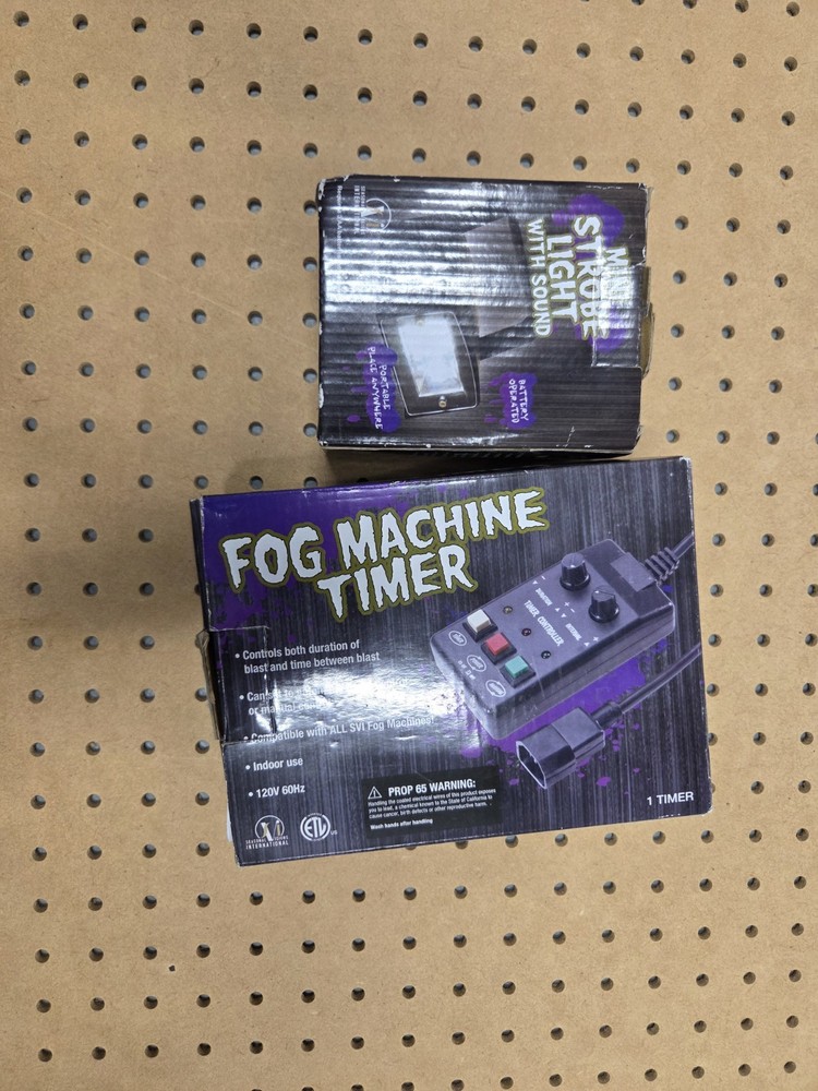 Fog Machine Timer Switch UL 120V & Mini Strobe Light