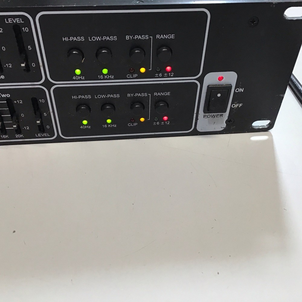 Stageworks E231X Dual Band Graphic Equalizer