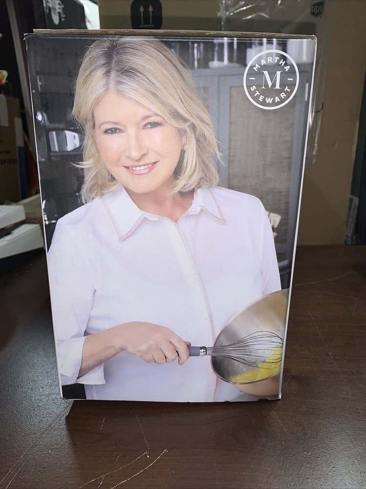 Martha Stewart Stoneware 3-piece Bakeware set