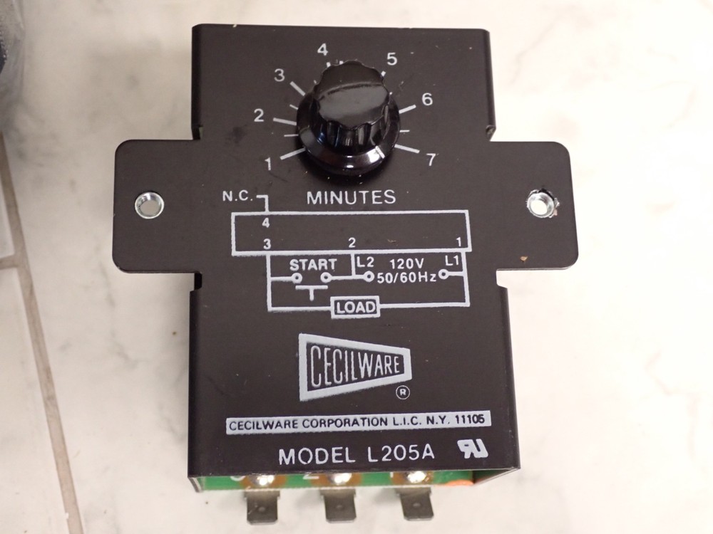 Cecilware Black Solid State Analog Brew Timer, Model L205A