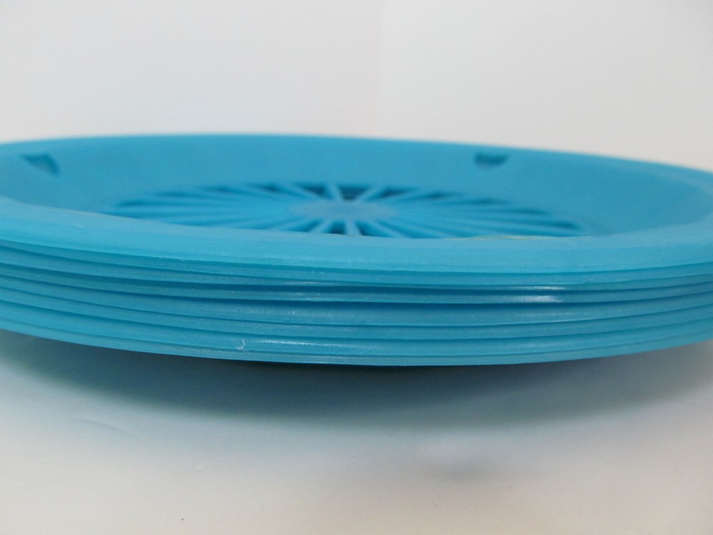 8 Plastic Paper Plate Holders Blue Tray Picnic Camping Lunch Dinner Stackable D