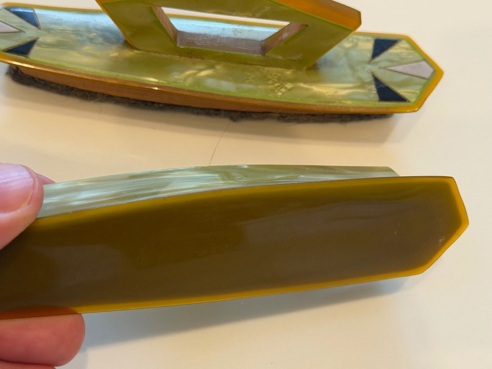 Nail Buffer / Manicure Tool Art Deco Bakelite 1920's era