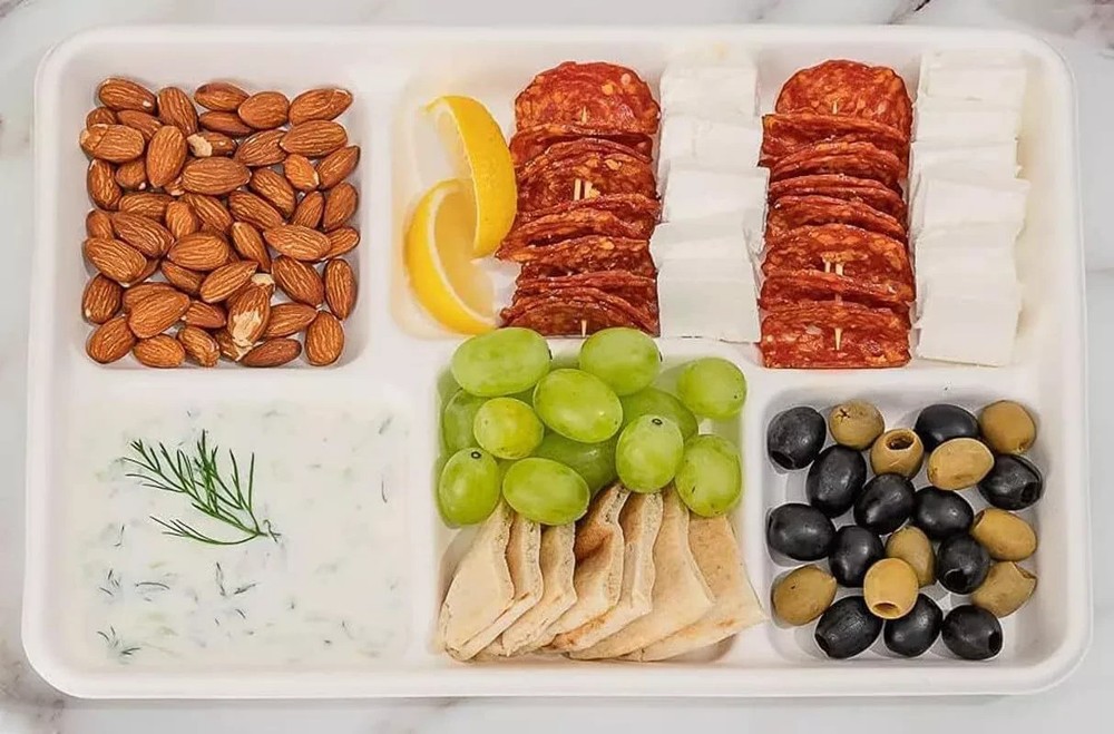 100 pcs Compartment Disposable Plates 100% Compostable and Biodegradable Party