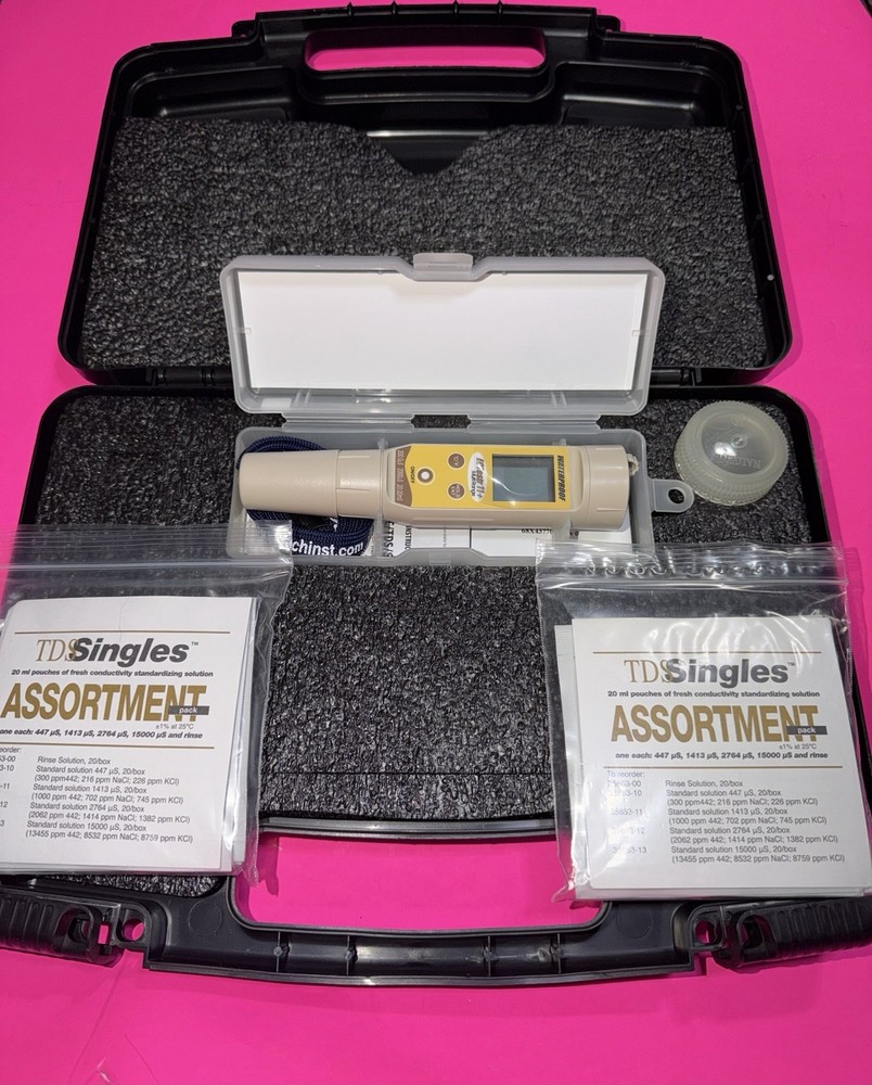 Eutech ECTestr 11+ Conductivity (EC) Tester ECTEST11PLS NEW WITH BOX