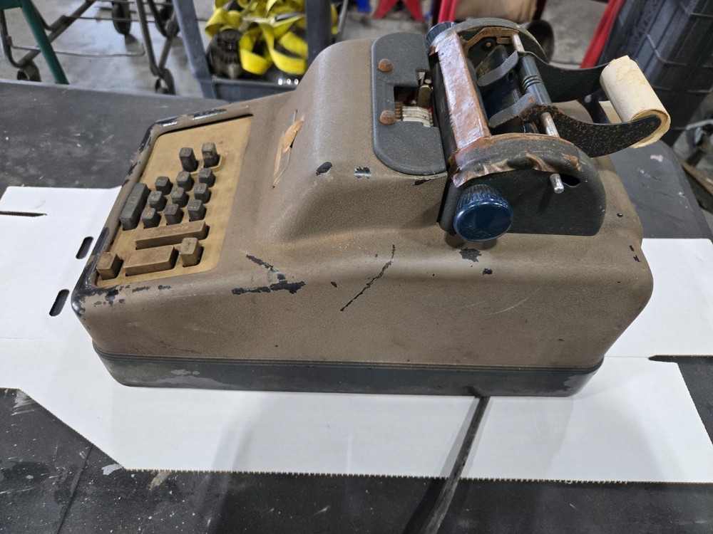 victor adding machine