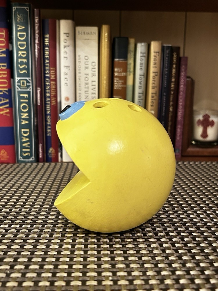 Vintage Pac Man Ceramic Pencil Holder