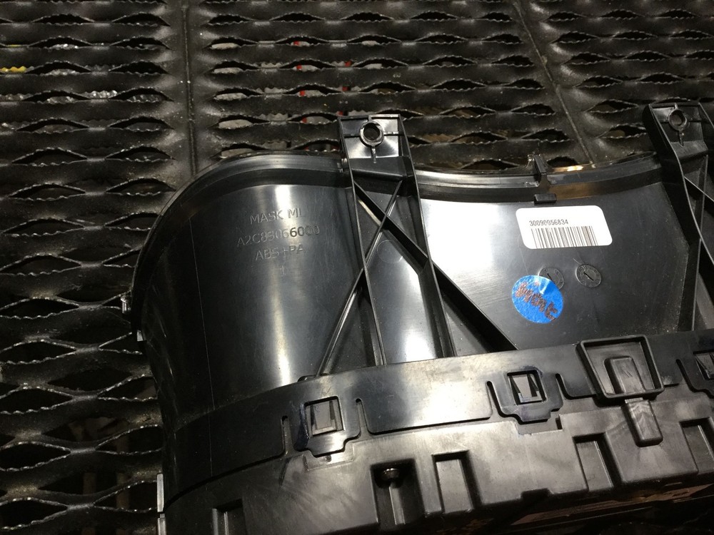 2015 Chrysler 200 Instrument Cluster Speedometer OEM