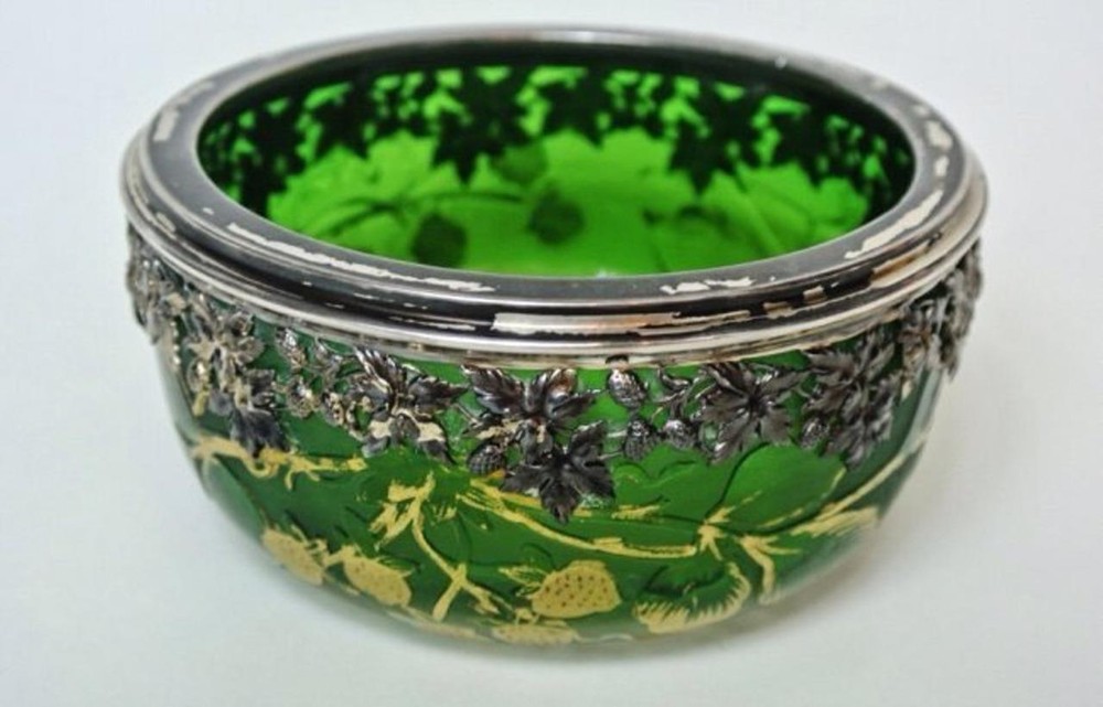 Daum Nancy Silver Mounted Bowl.