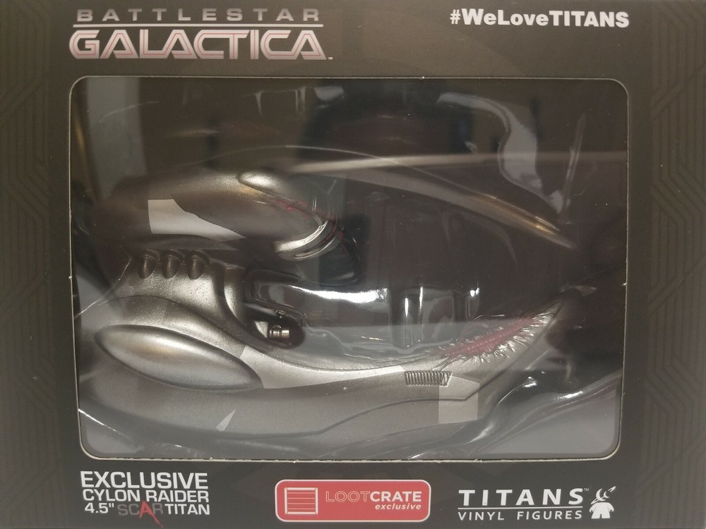 Battlestar Galactica Exclusive Cylon Raider
