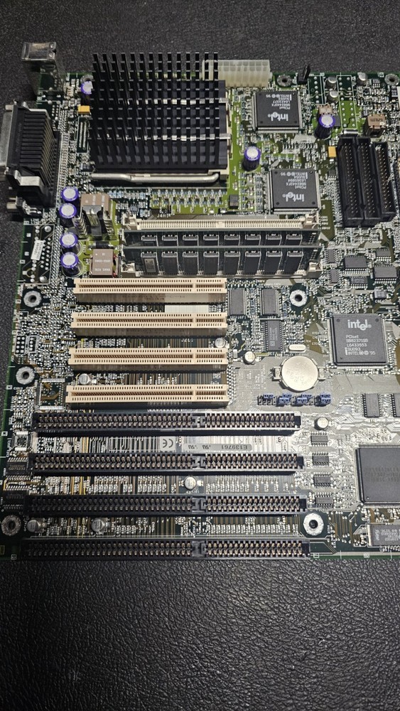 Vintage Pentium Pro G6-180 PC Combo