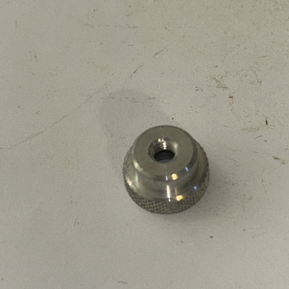 981189 Knob, Tiny