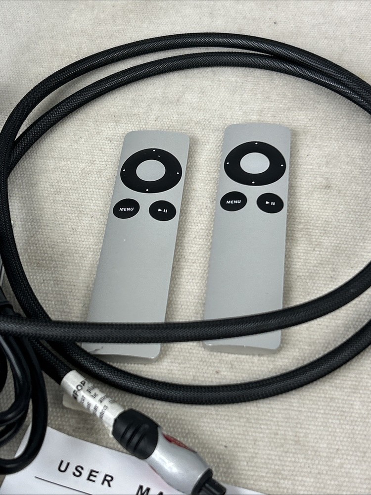 Apple Tv A1469 basic streaming AirPlay, READ DESCRIPTION 3rd GEN