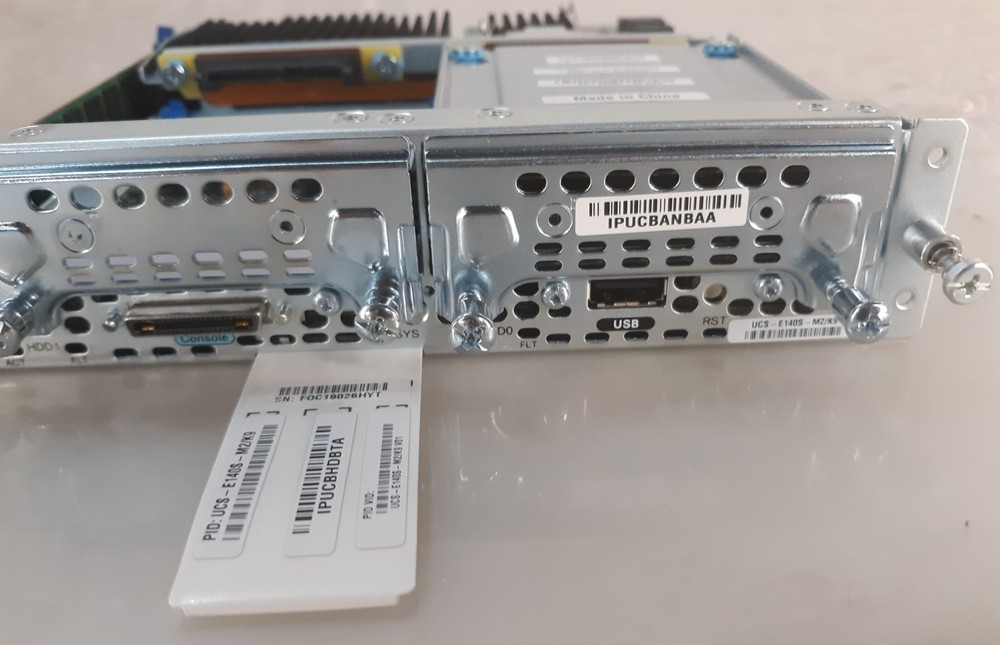 Cisco UCS-E140S-M2/K9 Server Module w/ 1x 1TB HDD