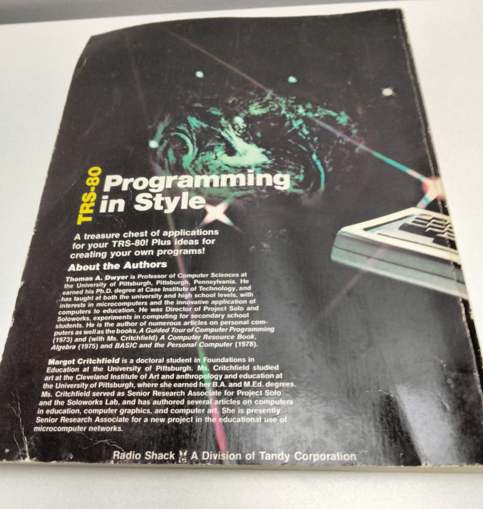 TRS-80 Programming in Style Radio Shack Book 1983 Vintage BASIC Computer Manual