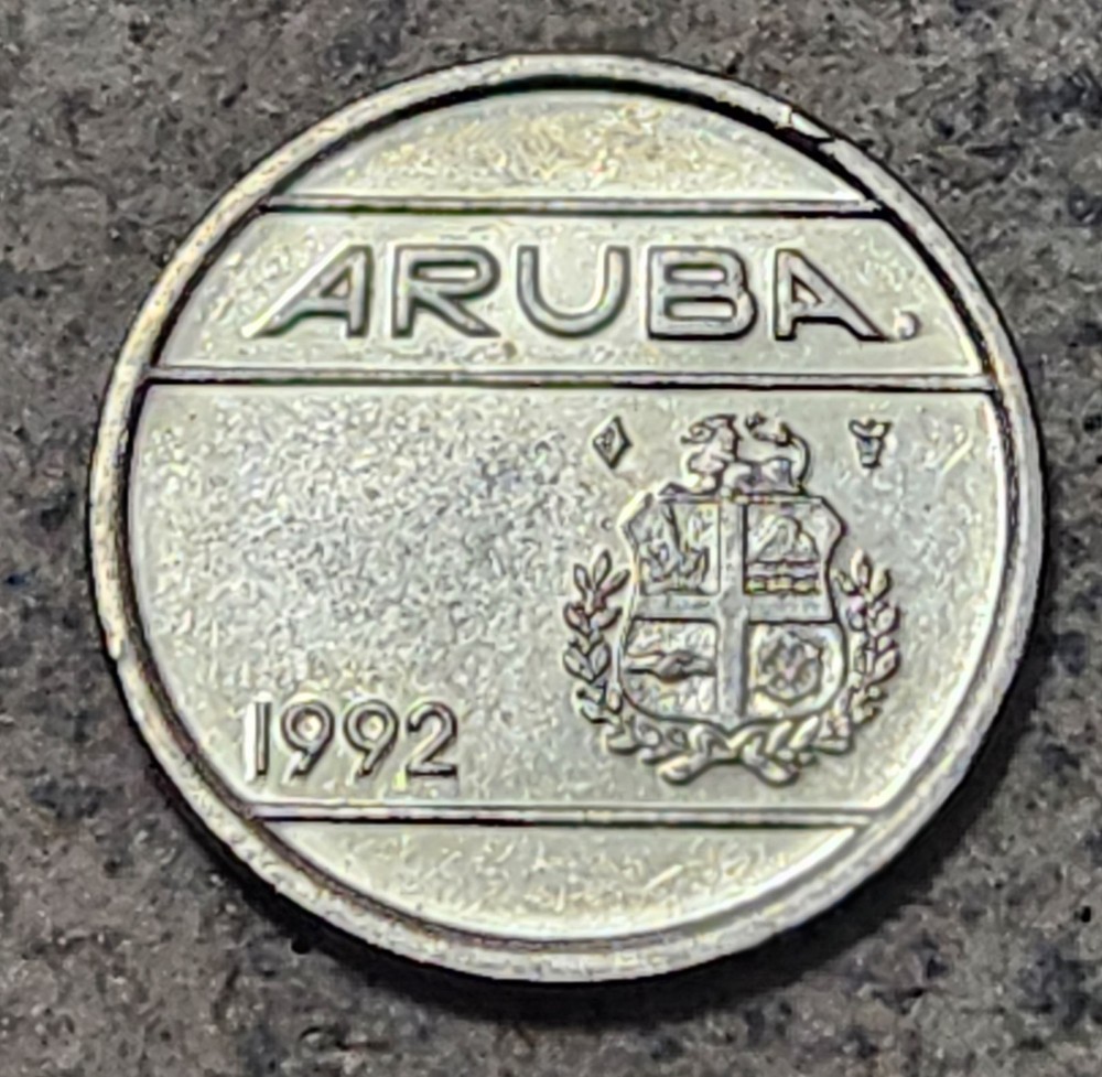 ARUBA 🇦🇼 FIVE (5) CENTS COIN 1992