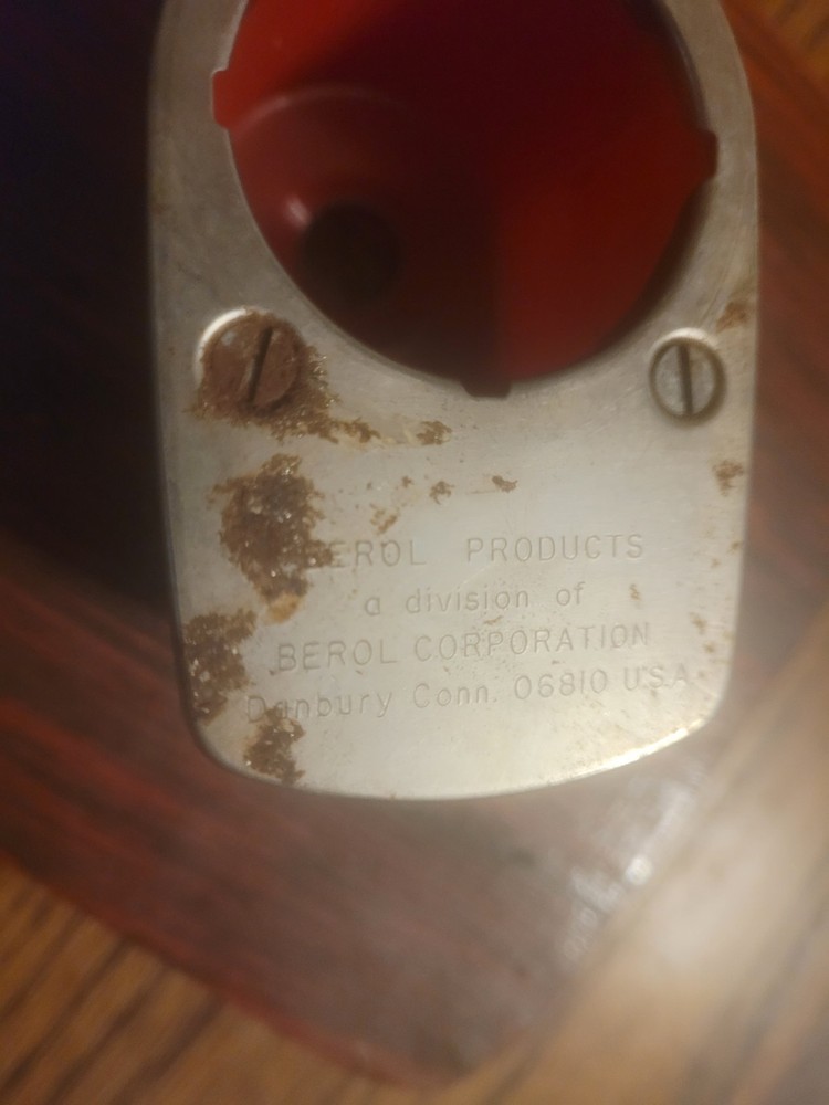 Vintage APSCO MIDGET Pencil Sharpener (Red) CIRC 1950'S