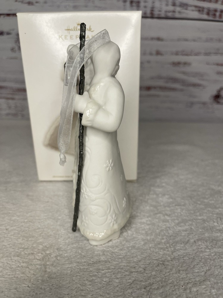 Hallmark Keepsake Christmas Ornament By Santa’s Light 2012