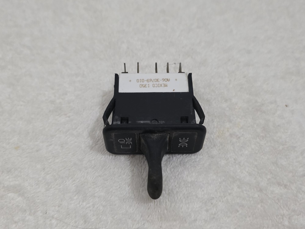 Freightliner Headlight Dash Switch