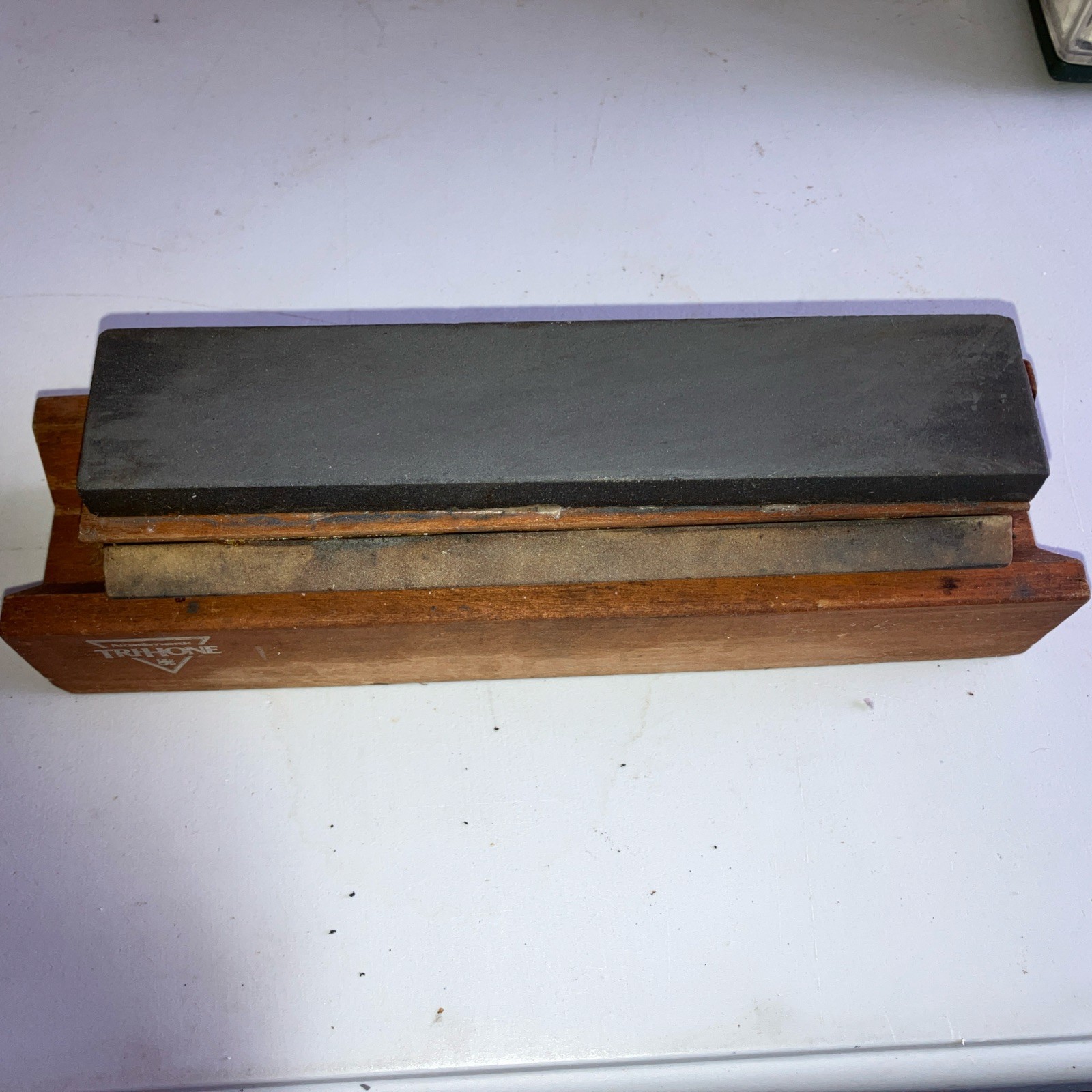 Vintage Smith Tri-Hone 3 Sharpening Stone System Corse Fine