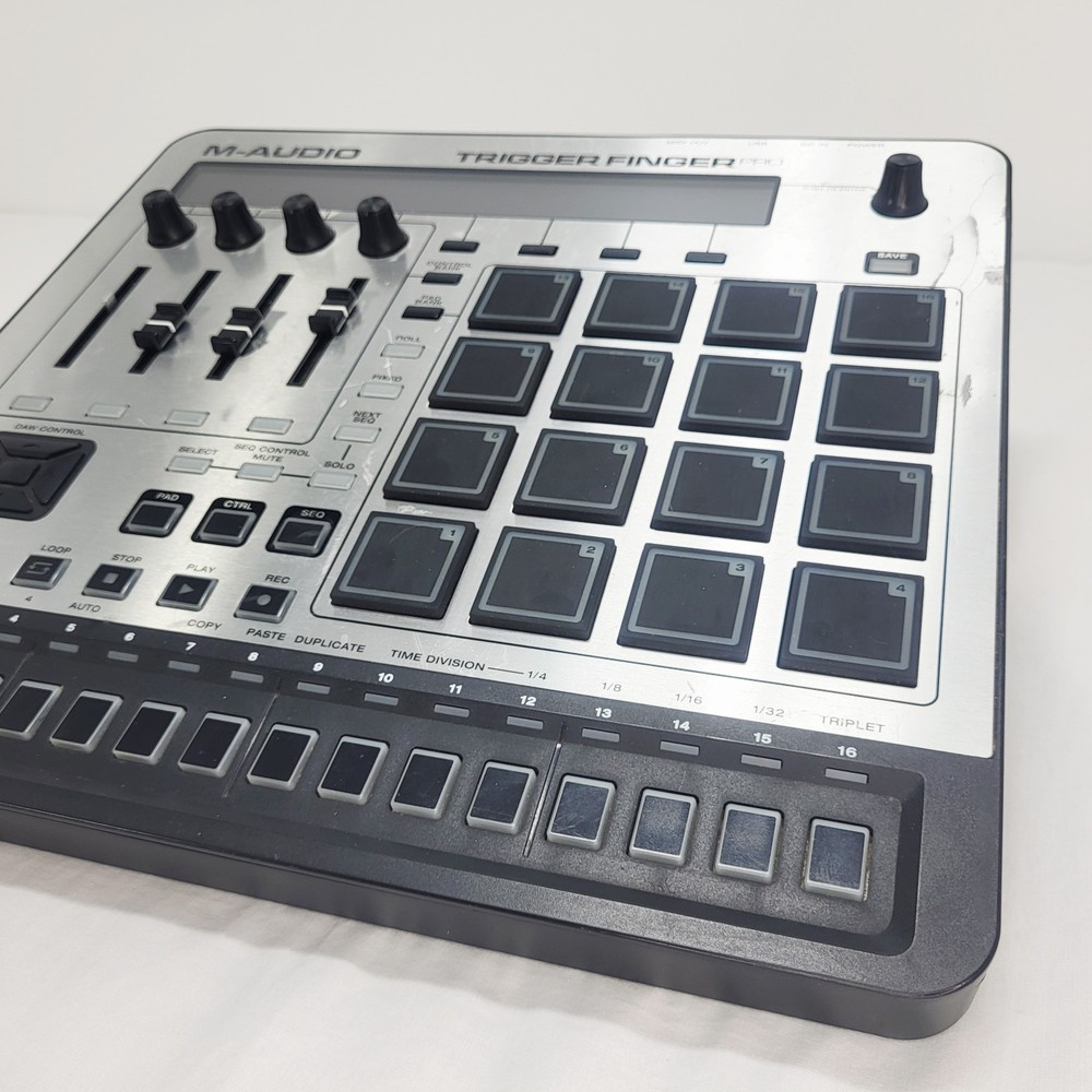 M-AUDIO Trigger Finger Pro MIDI Pad Controller 16 Step Sequencer 64 Sounds+Cords