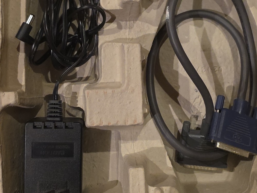 Iomega 100MB Zip 100 Drive 10012 for Windows PC