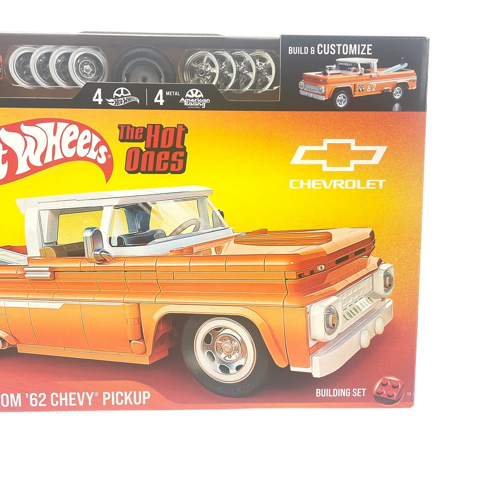 Hot Wheels Brick Shop Custom 62 Chevy Pickup Building Set 858 Pcs JFT20 Orange