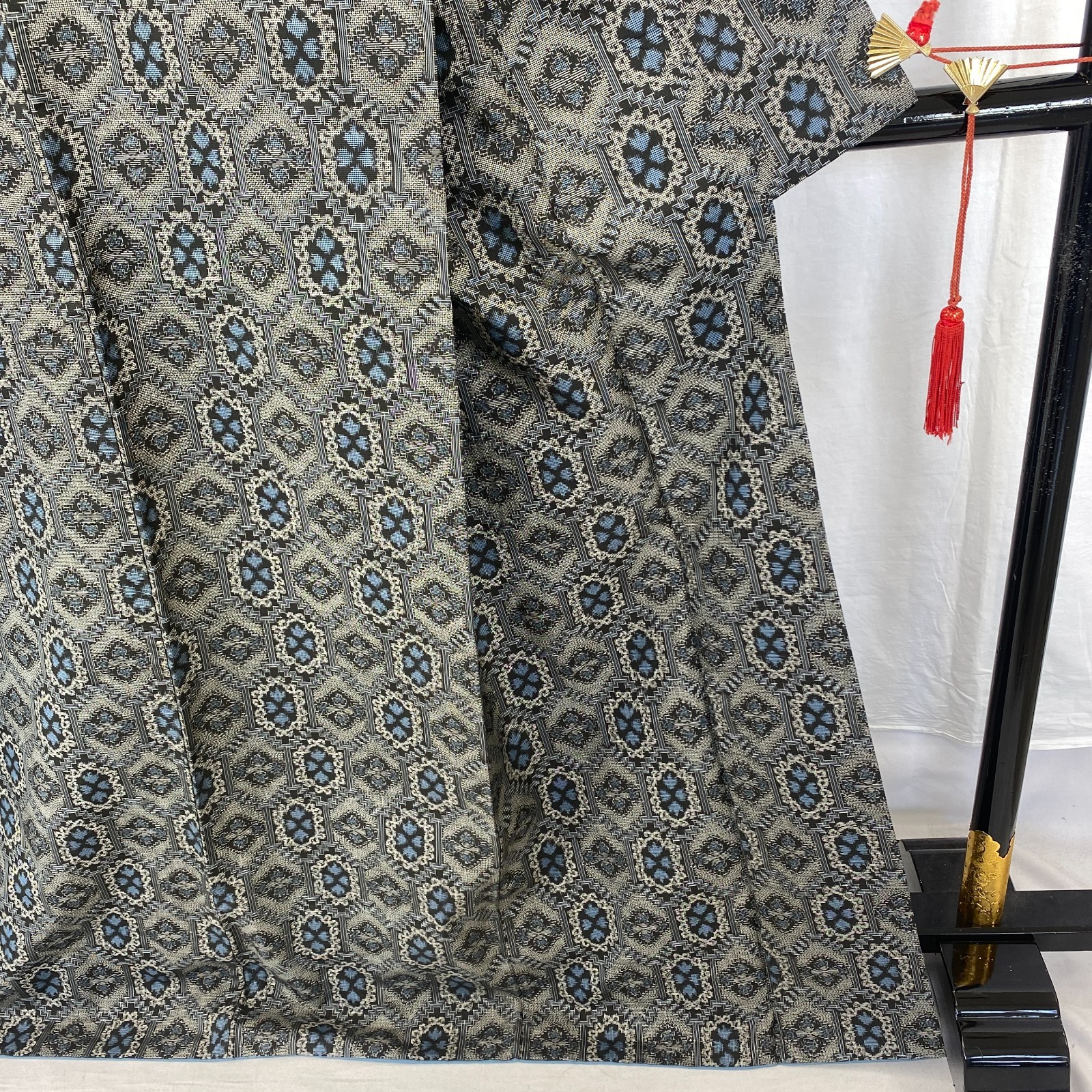 Japanese Vintage Kimono Silk Gray Oshima Traditional Authentic Length 66 in