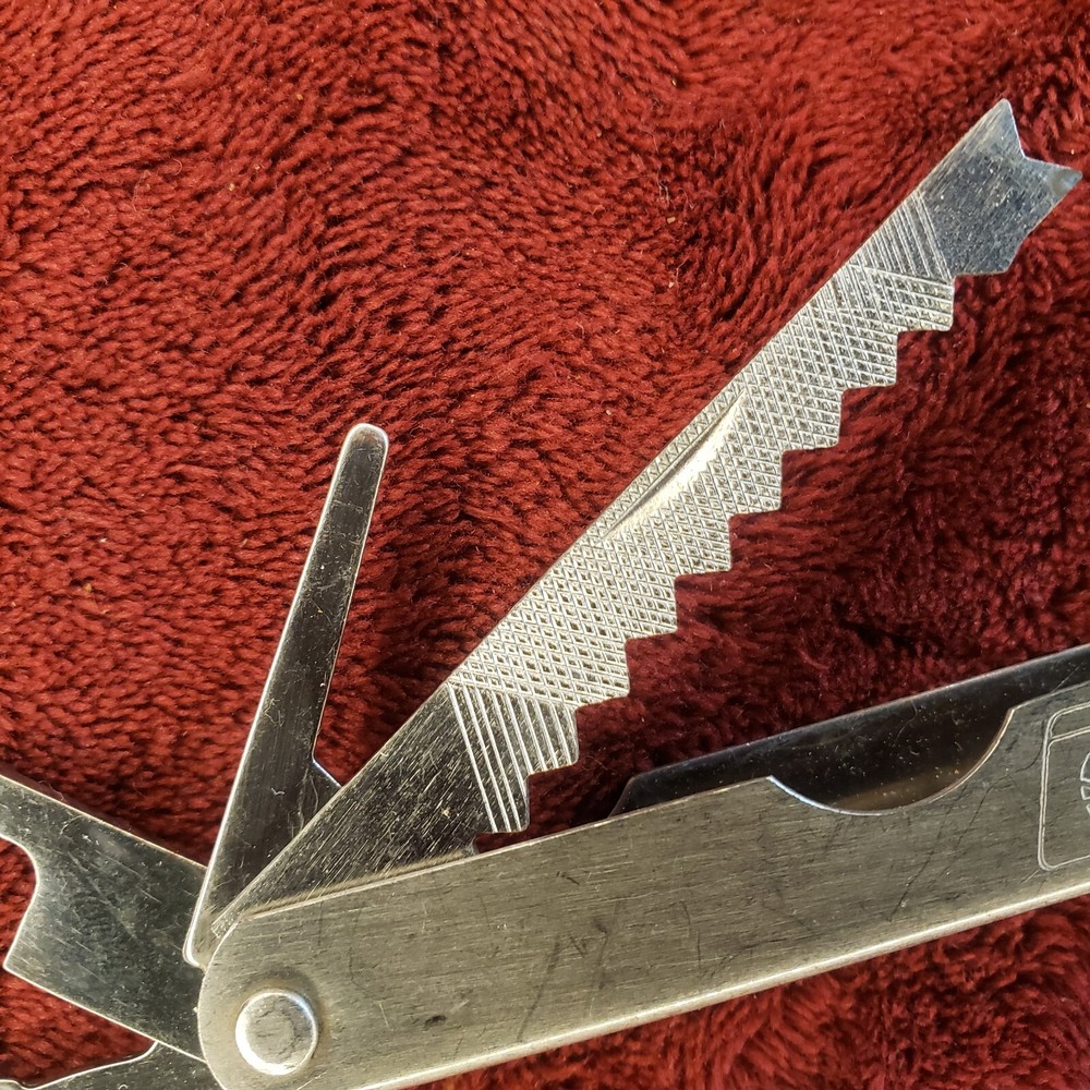 Coleman Folding Multi Knife Tool multitool