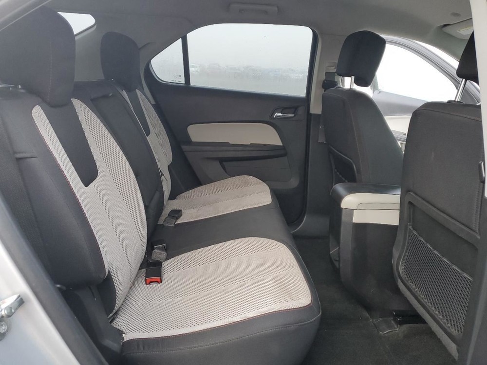 EQUINOX 2014 Glove Box 4548589