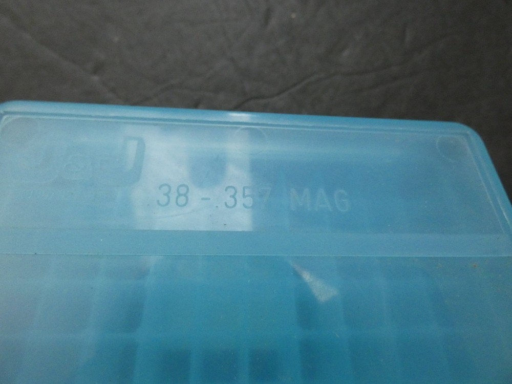 PAIR J&J 38 357 AMMO BOX BOXES