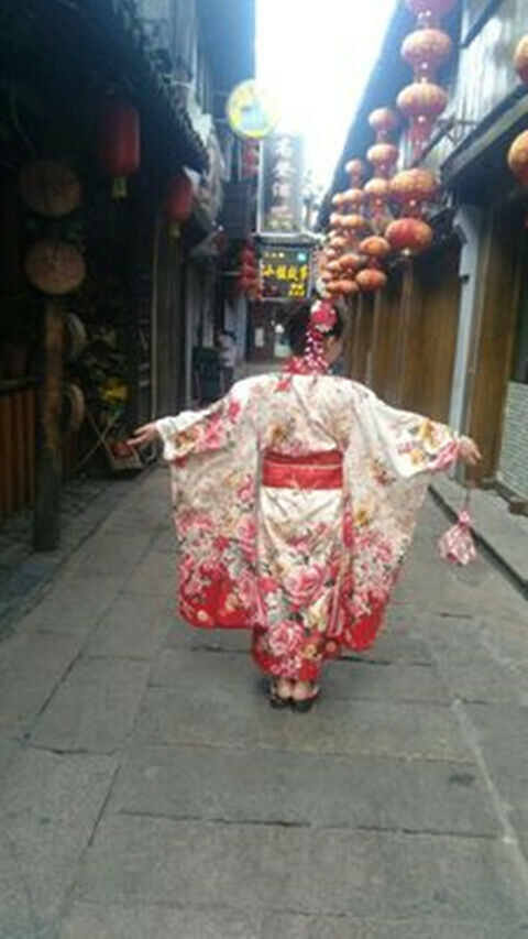 Japanese Furisode Kimonos Women Floral Yukata Long Traditional Cosplay Costumes