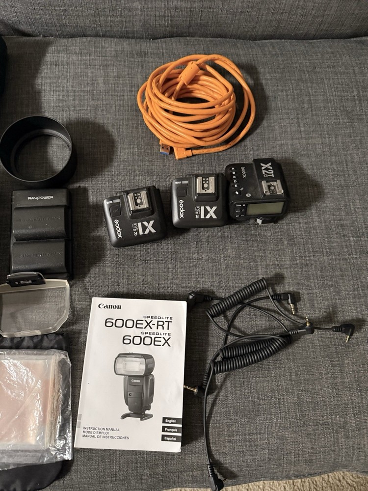 Canon Accessories Lot (as In) All Items Do Work.