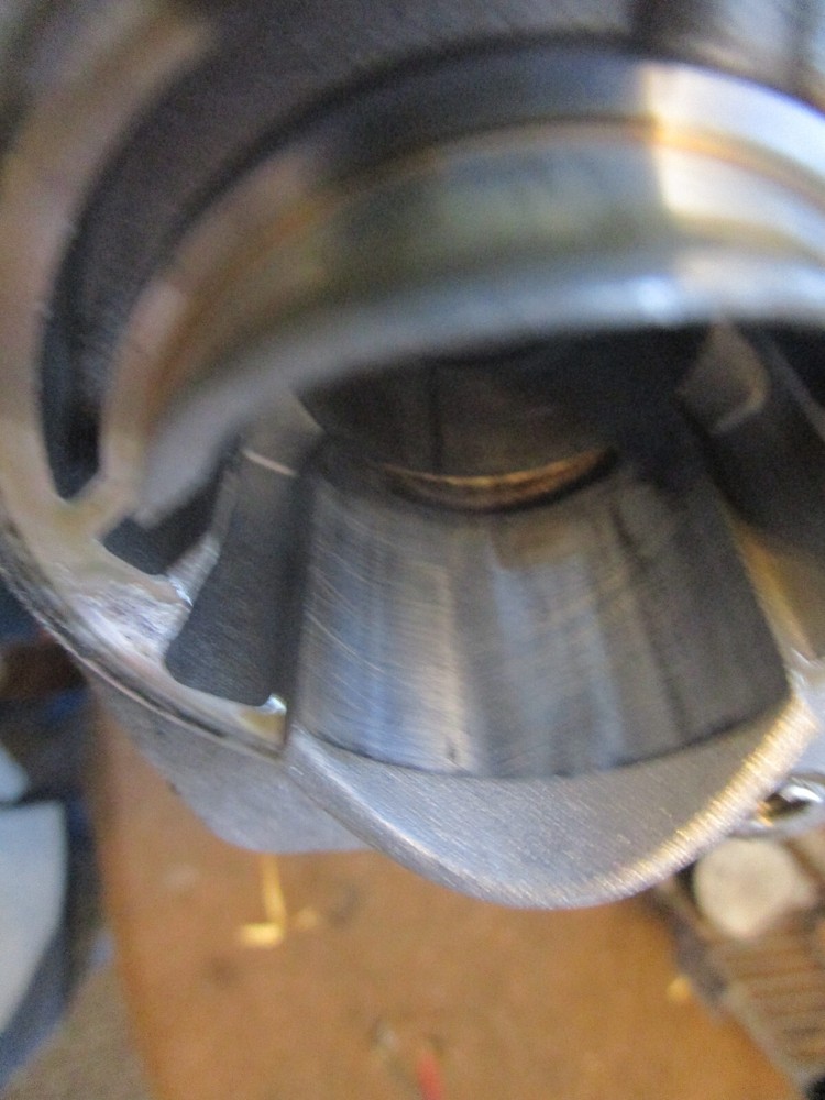 MTD murray M2510 trimmer engine cylinder jug spark plug