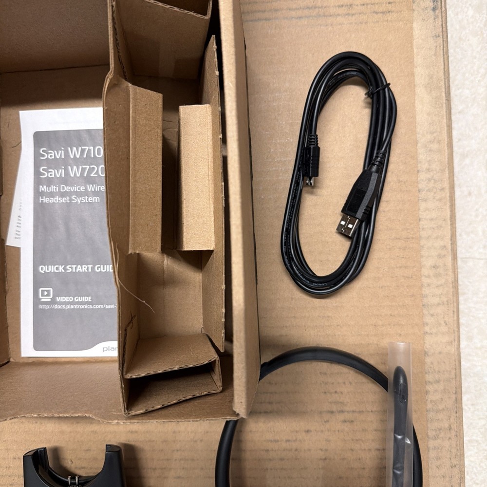 Plantronics Savi W720 Multi-Device Binaural Wireless Headset System