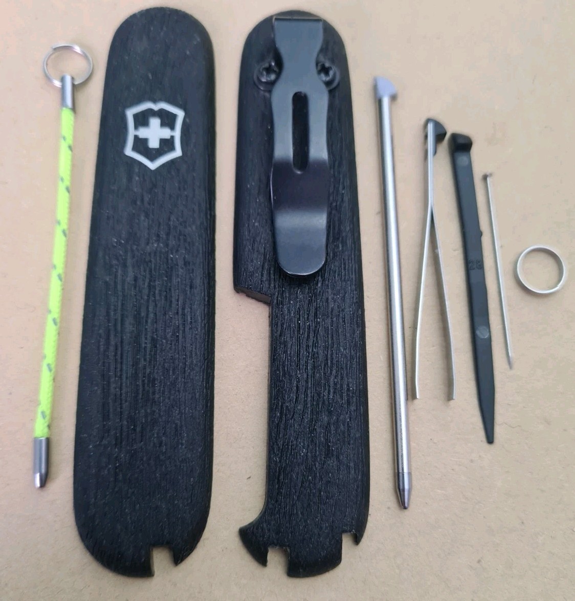 Genuine Modded Deep Grain Victorinox 91mm Scales with clip + Toolset + dangler