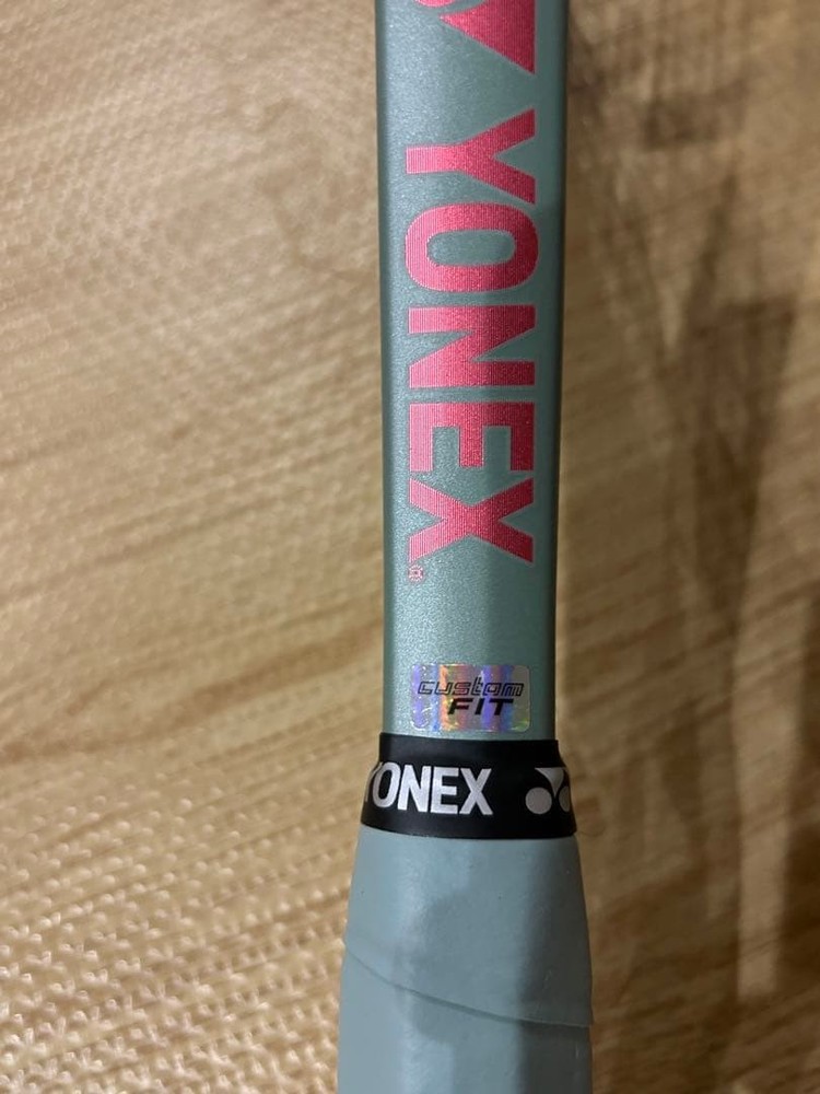 Custom-Fit Yonex Percept 100D G4