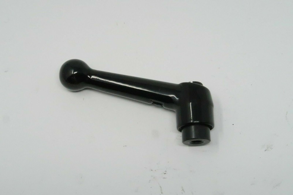 2 pcs MONROE ENGINEERING MA-28020, #2 Blank Female Insert, Adjustable Handles