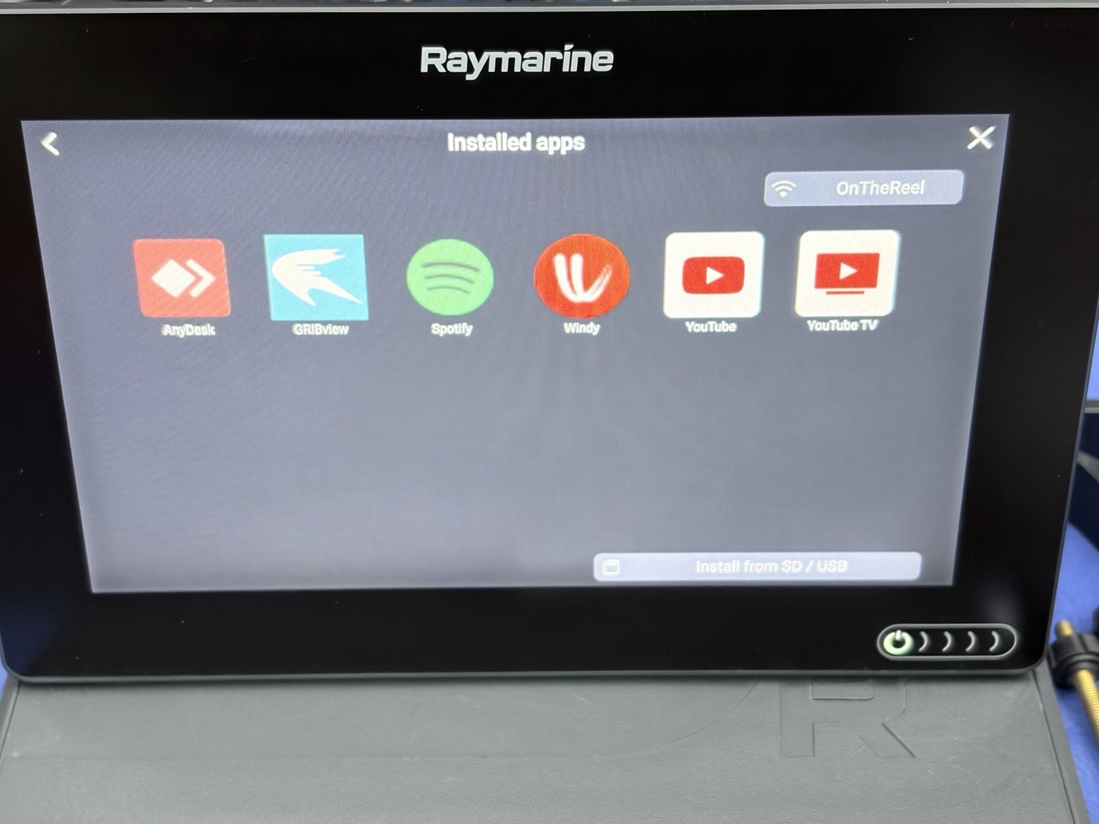 Raymarine Axiom 9 GPS Chartplotter Multifunction Display- Tested & Warranty