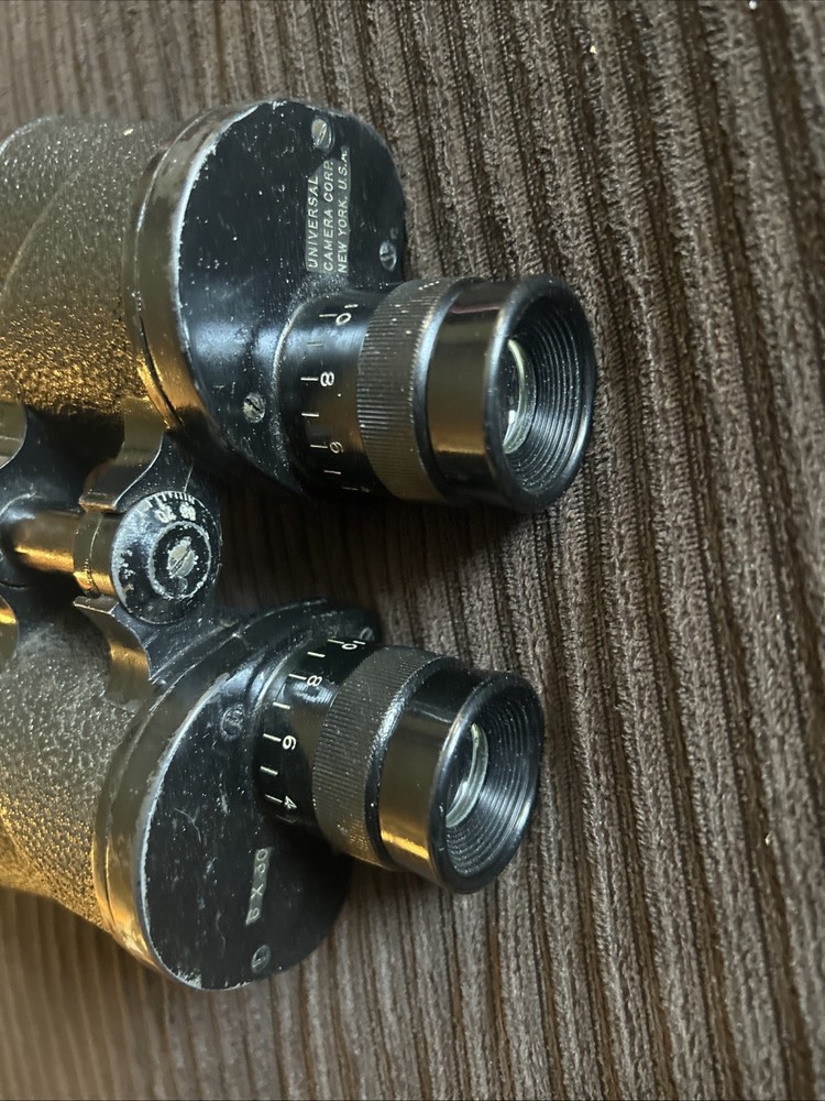 Universal Camera Corp Vintage 6 x 30 USMC Binoculars