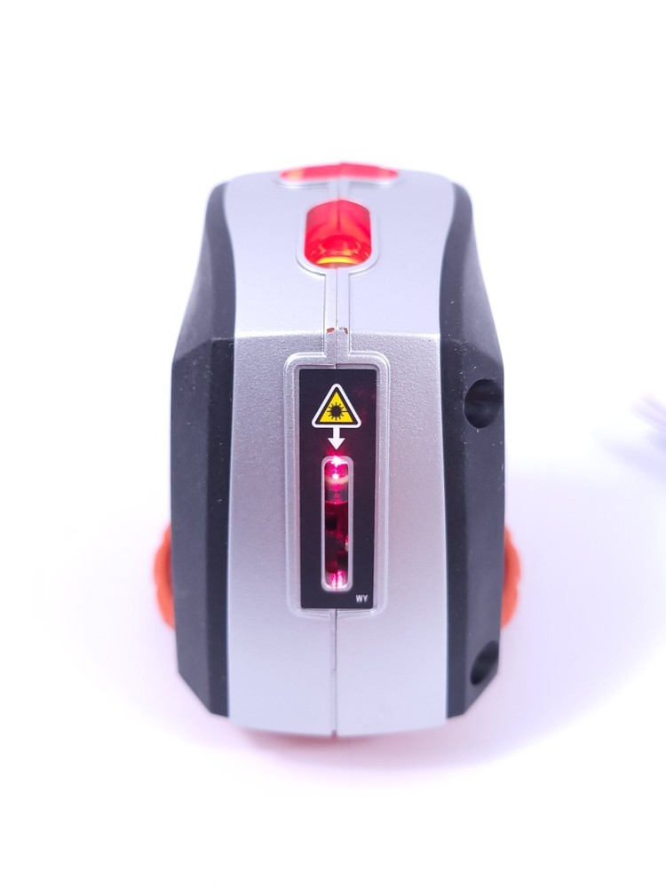 BLACK + DECKER BDL220S • Laser Level 2 Bubble Vials