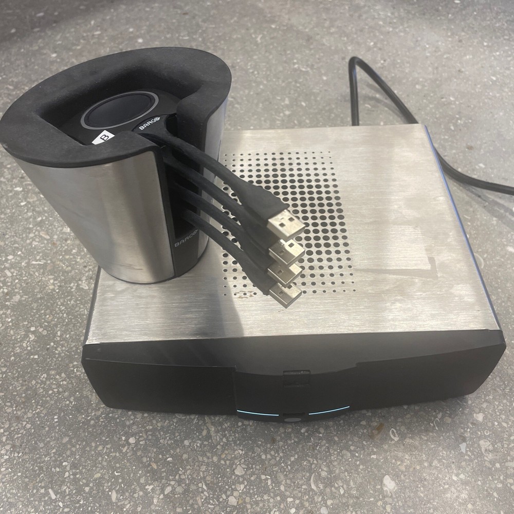 Barco ClickShare CSC-1 Base Unit Wireless Presentation System w/ 4 Buttons