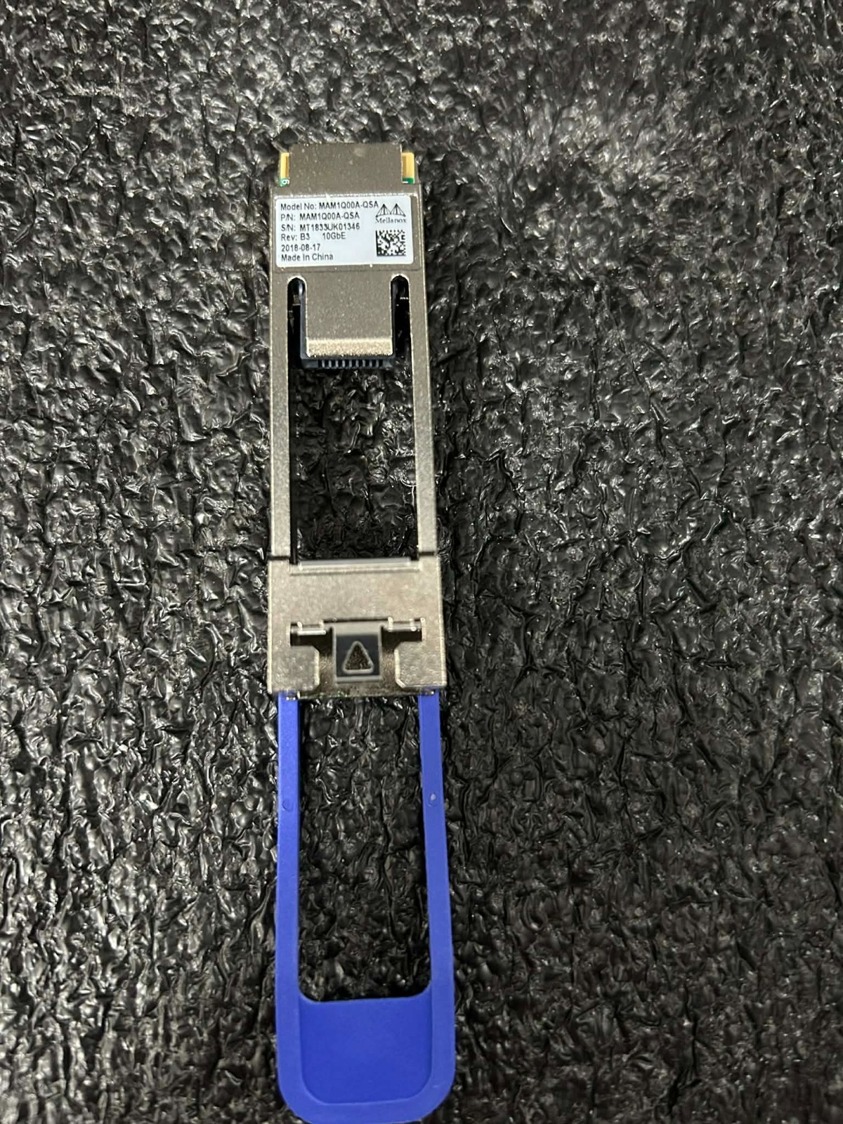 Mellanox MAM1Q00A-QSA QSFP to SFP+ Adapter 40GbE to 10GbE