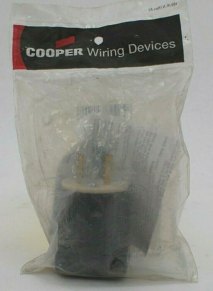 Cooper L1020P Locking Plug