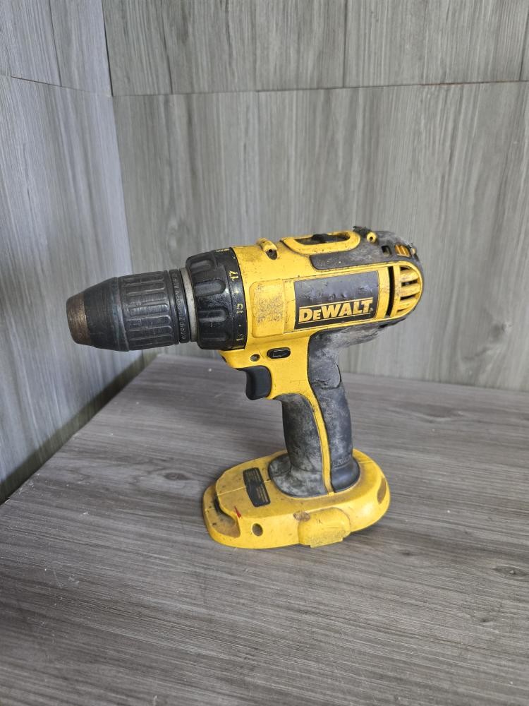 DEWALT DC720 (PSO038354)