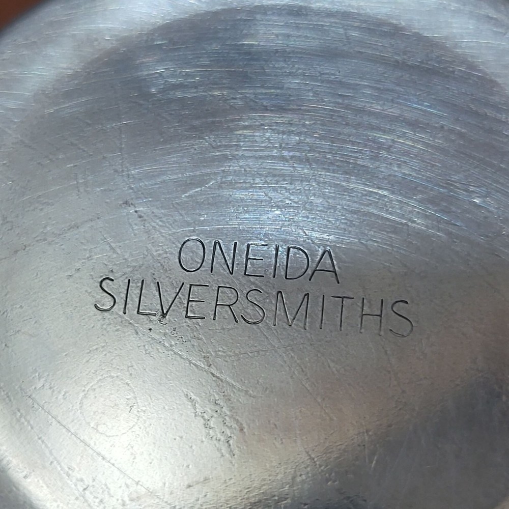 VTG Oneida Silver Smiths Creamer Pitcher Jug