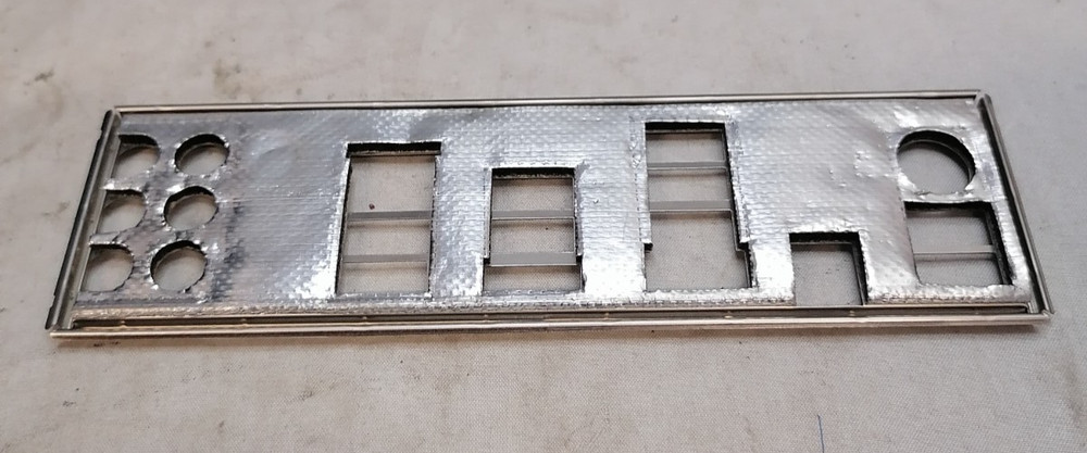 ASUS Sabertooth X58 I/O Shield